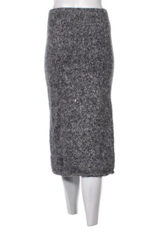 Sukně Zara, Velikost S, Barva Vícebarevné, Cena  119,00 Kč