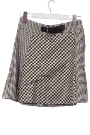 Пола Zara, Размер S, Цвят Многоцветен, Цена 5,62 €