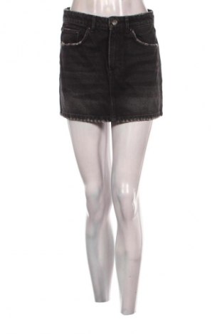 Sukně Zara, Velikost M, Barva Černá, Cena  189,00 Kč