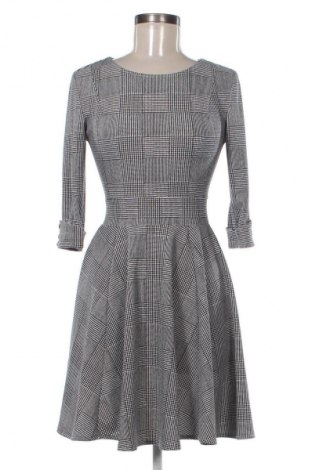 Sukienka Adele Altman, Rozmiar M, Kolor Kolorowy, Cena 23,99 zł