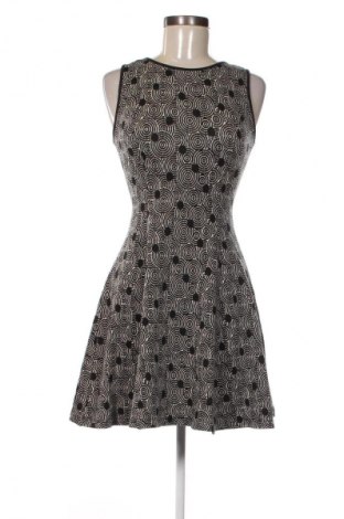 Kleid Alan Red, Größe XS, Farbe Mehrfarbig, Preis 13,99 €