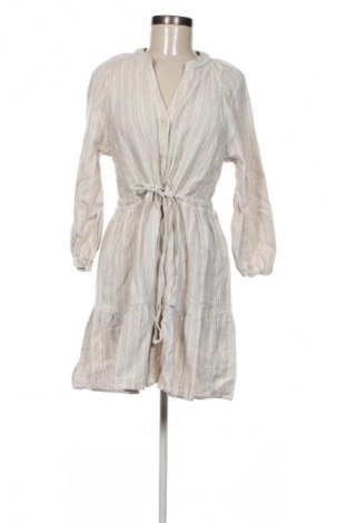 Kleid Apricot, Größe M, Farbe Mehrfarbig, Preis 28,99 €