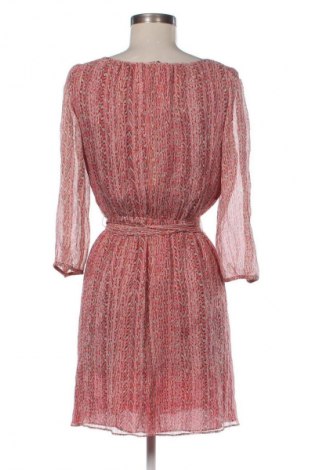 Рокля Armani Exchange, Размер S, Цвят Многоцветен, Цена 78,22 €