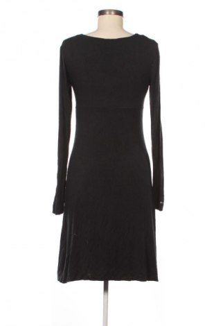 Sukienka Armani Jeans, Rozmiar M, Kolor Czarny, Cena 142,99 zł