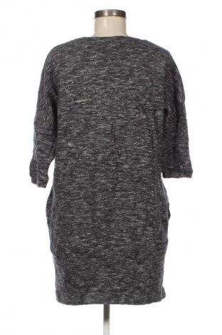 Рокля Armani Jeans, Размер S, Цвят Многоцветен, Цена 23,00 €