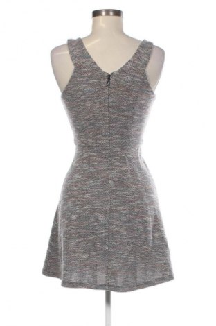 Šaty  BCBGeneration, Velikost XS, Barva Vícebarevné, Cena  269,00 Kč