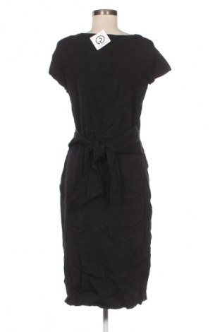 Šaty  Basque, Velikost XL, Barva Černá, Cena  289,00 Kč