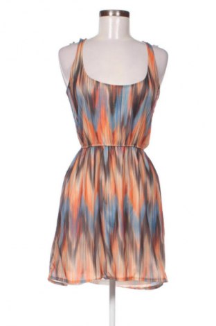 Sukienka Bershka, Rozmiar S, Kolor Kolorowy, Cena 82,99 zł