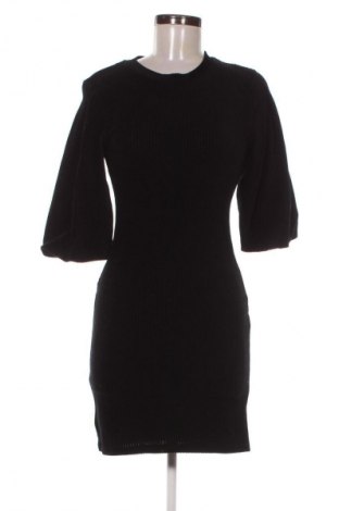 Šaty  Bershka, Velikost M, Barva Černá, Cena  179,00 Kč