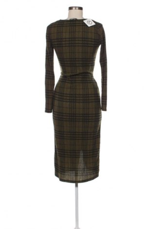 Šaty  Bershka, Veľkosť M, Farba Viacfarebná, Cena  5,95 €