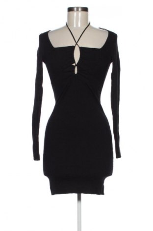 Sukienka Bershka, Rozmiar S, Kolor Czarny, Cena 16,99 zł