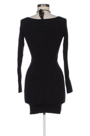 Sukienka Bershka, Rozmiar S, Kolor Czarny, Cena 16,99 zł