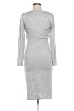 Ruha Boohoo, Méret M, Szín Szürke, Ár 3 569 Ft