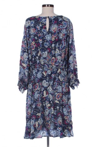Рокля C&A, Размер XL, Цвят Многоцветен, Цена 10,22 €