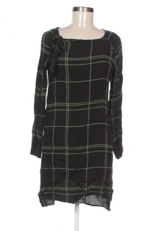 Šaty  Chemistry, Velikost S, Barva Vícebarevné, Cena  696,00 Kč