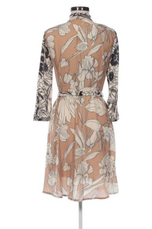 Рокля Dika, Размер M, Цвят Многоцветен, Цена 20,05 €