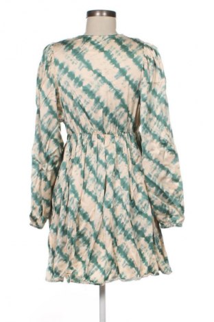 Šaty  Edited, Velikost M, Barva Vícebarevné, Cena  479,00 Kč