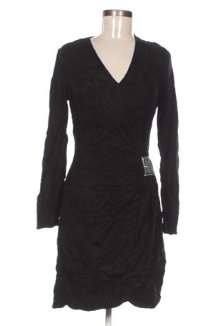 Рокля Emporio Armani, Размер S, Цвят Черен, Цена 52,66 €