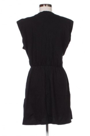 Sukienka Esmara, Rozmiar M, Kolor Czarny, Cena 58,88 zł