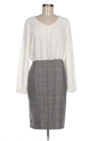 Sukienka Esprit, Rozmiar M, Kolor Kolorowy, Cena 33,99 zł