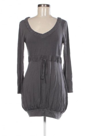 Ruha Exit, Méret XL, Szín Szürke, Ár 2 689 Ft