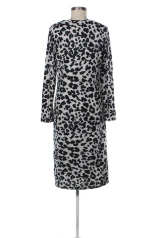 Рокля F&F, Размер L, Цвят Многоцветен, Цена 11,24 €