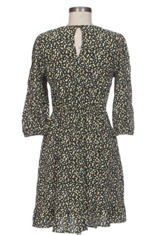 Šaty  F&F, Velikost M, Barva Vícebarevné, Cena  179,00 Kč