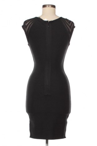 Šaty  F&P, Velikost M, Barva Černá, Cena  399,00 Kč