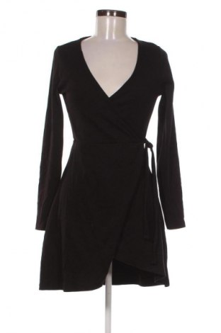 Рокля Fb Sister, Размер M, Цвят Черен, Цена 7,66 €