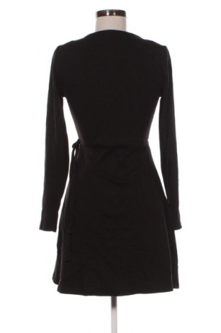Рокля Fb Sister, Размер M, Цвят Черен, Цена 7,66 €