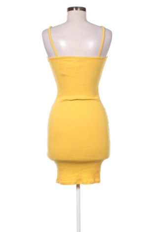 Sukienka Fb Sister, Rozmiar S, Kolor Żółty, Cena 49,99 zł