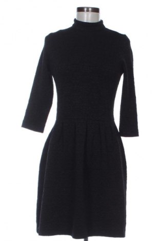 Šaty  Ganni, Veľkosť XS, Farba Čierna, Cena  25,67 €