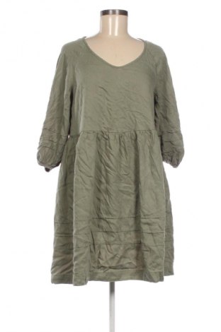 Sukienka Gina, Rozmiar M, Kolor Zielony, Cena 21,99 zł