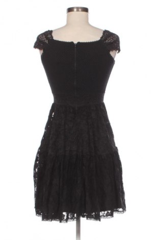 Ruha Grazia, Méret S, Szín Fekete, Ár 2 954 Ft