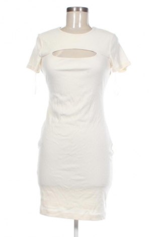 Рокля Guess, Размер M, Цвят Екрю, Цена 70,55 €