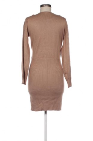 Рокля Guess, Размер S, Цвят Кафяв, Цена 31,69 €