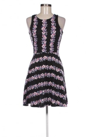 Šaty  H&M, Veľkosť S, Farba Viacfarebná, Cena  10,95 €