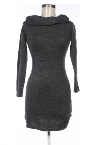 Sukienka H&M Divided, Rozmiar M, Kolor Czarny, Cena 43,99 zł