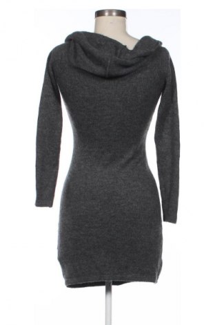 Sukienka H&M Divided, Rozmiar M, Kolor Czarny, Cena 43,99 zł