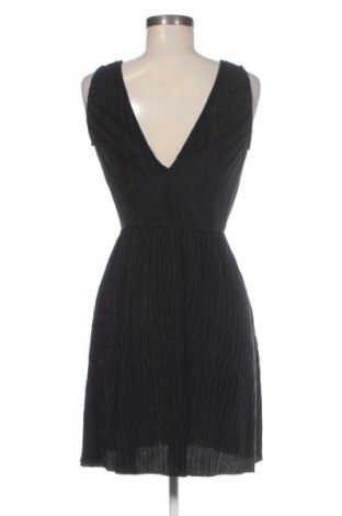 Šaty  H&M Divided, Velikost XS, Barva Černá, Cena  299,00 Kč