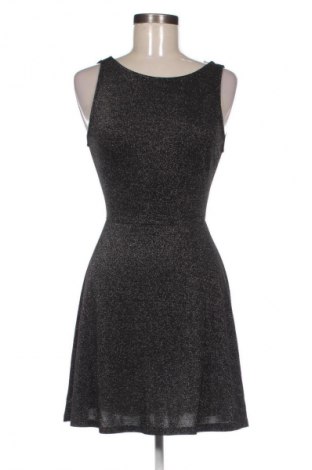 Šaty  H&M Divided, Velikost S, Barva Vícebarevné, Cena  159,00 Kč