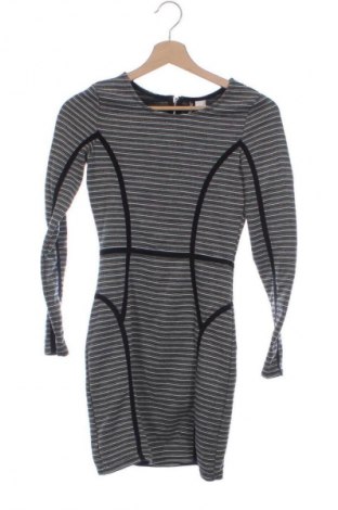 Sukienka H&M Divided, Rozmiar XS, Kolor Kolorowy, Cena 60,99 zł