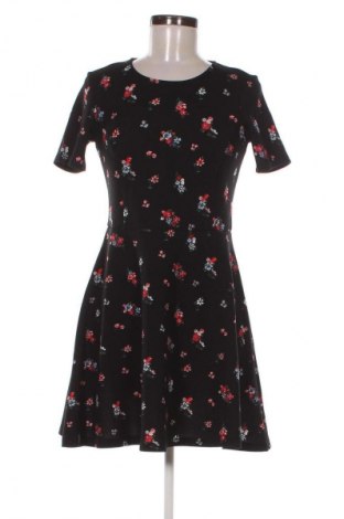 Šaty  H&M Divided, Velikost M, Barva Vícebarevné, Cena  159,00 Kč