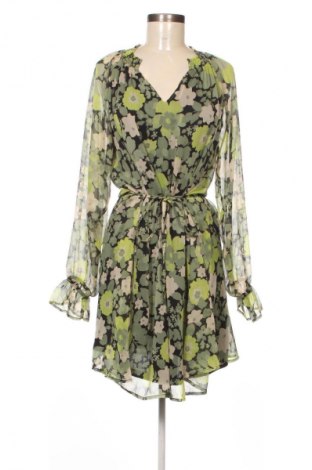 Šaty  Jdy, Velikost M, Barva Vícebarevné, Cena  199,00 Kč