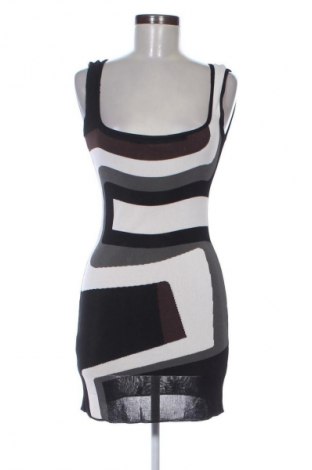 Sukienka Kaos, Rozmiar M, Kolor Kolorowy, Cena 325,70 zł