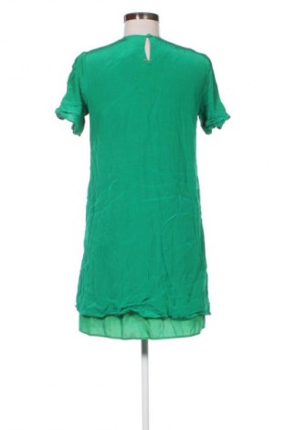 Sukienka Koralline, Rozmiar M, Kolor Kolorowy, Cena 18,99 zł