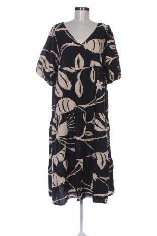 Šaty  LC Waikiki, Velikost XL, Barva Vícebarevné, Cena  349,00 Kč