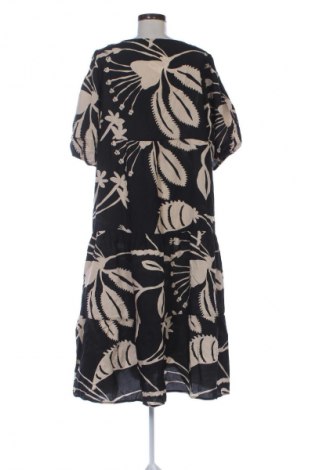 Šaty  LC Waikiki, Velikost XL, Barva Vícebarevné, Cena  349,00 Kč