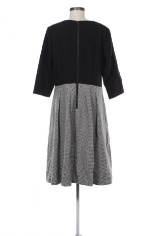 Sukienka Madeleine, Rozmiar M, Kolor Kolorowy, Cena 26,99 zł