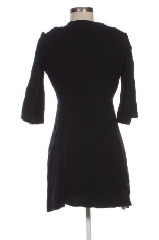 Sukienka Mango, Rozmiar S, Kolor Czarny, Cena 27,99 zł